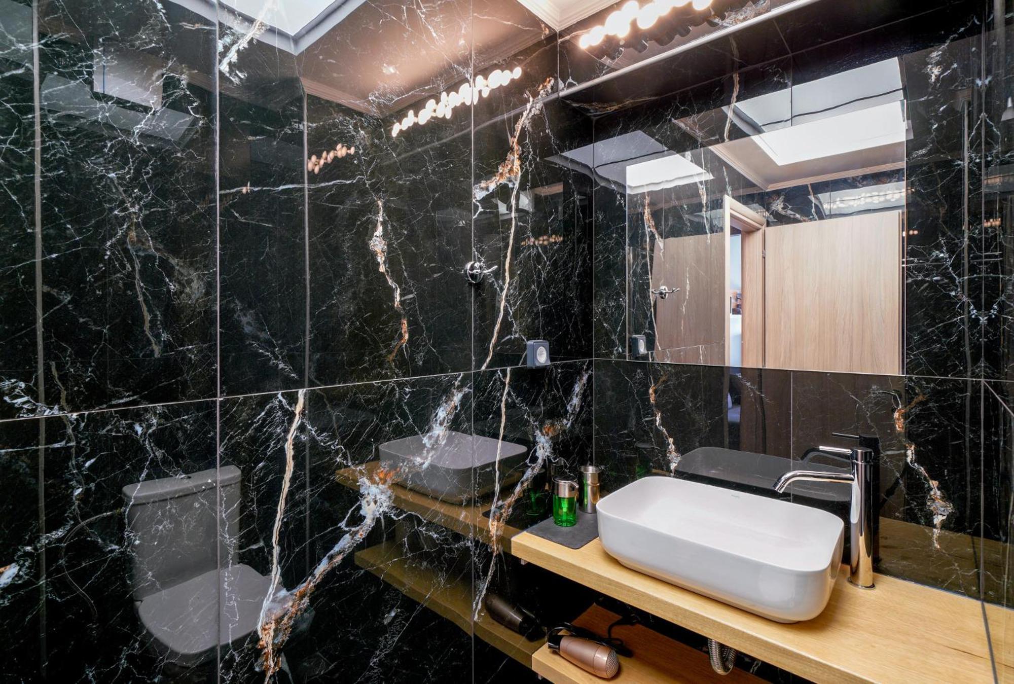 Апартаменты Luxe By Superhost Hub *